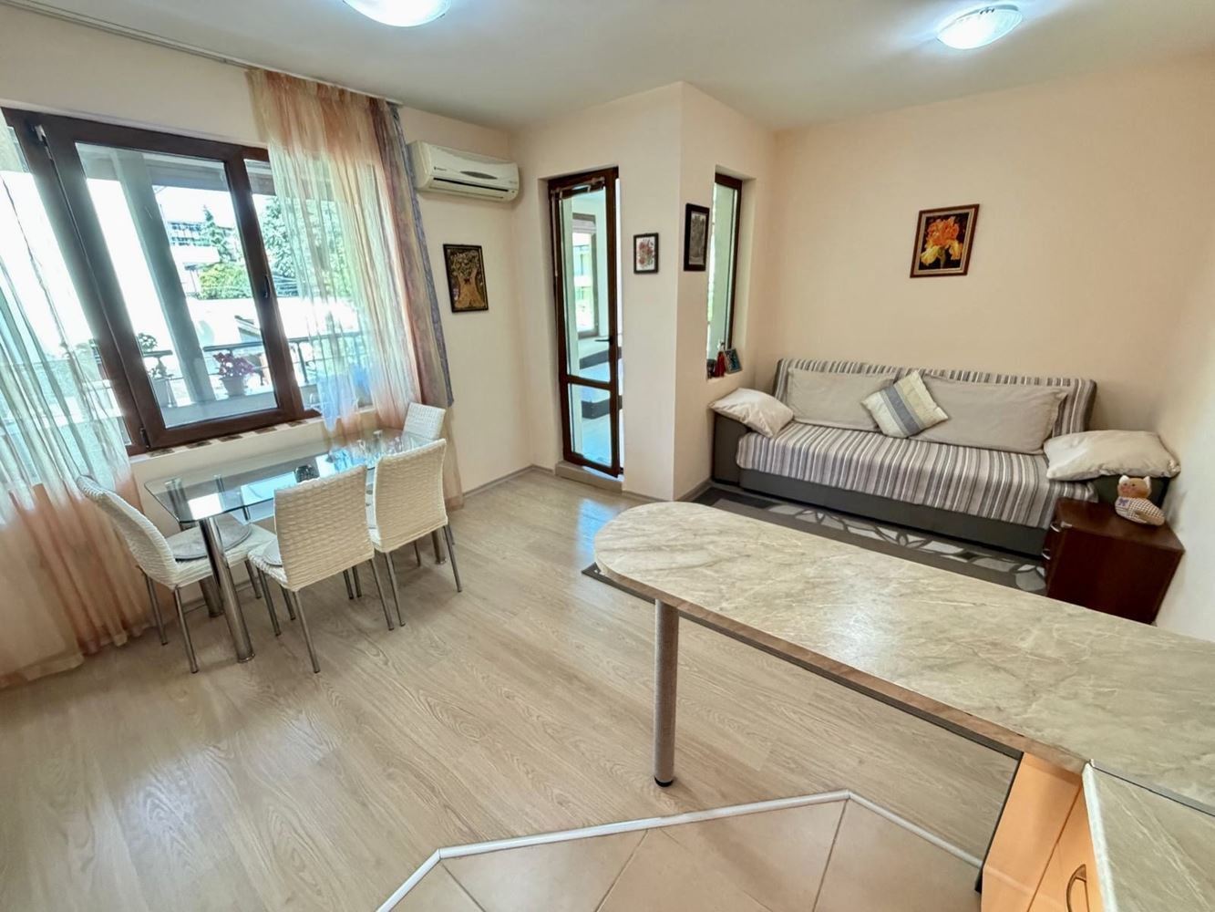 Sarafovo – Spacious One-Bedroom Apartment with Act 16, Minimal Maintenance Fee and Ready Furnishings