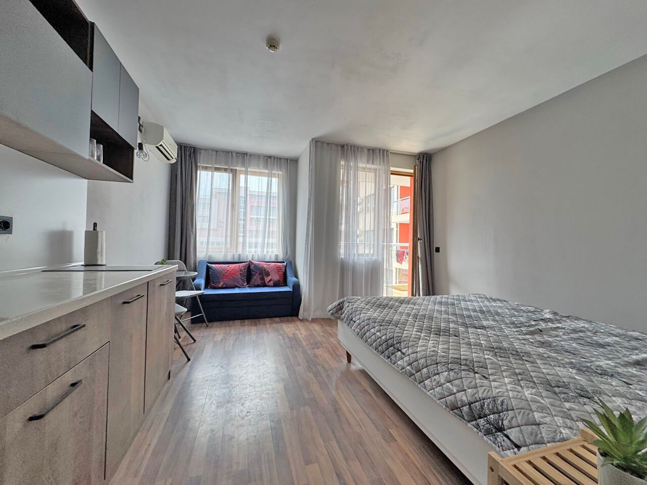Cozy Studio with Pool View in a Prestigious Complex on the Border Between Nessebar and Sunny Beach