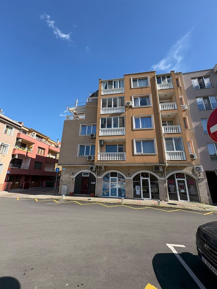 Cozy studio in the heart of the Old Town of Pomorie – only 300 m from the sea