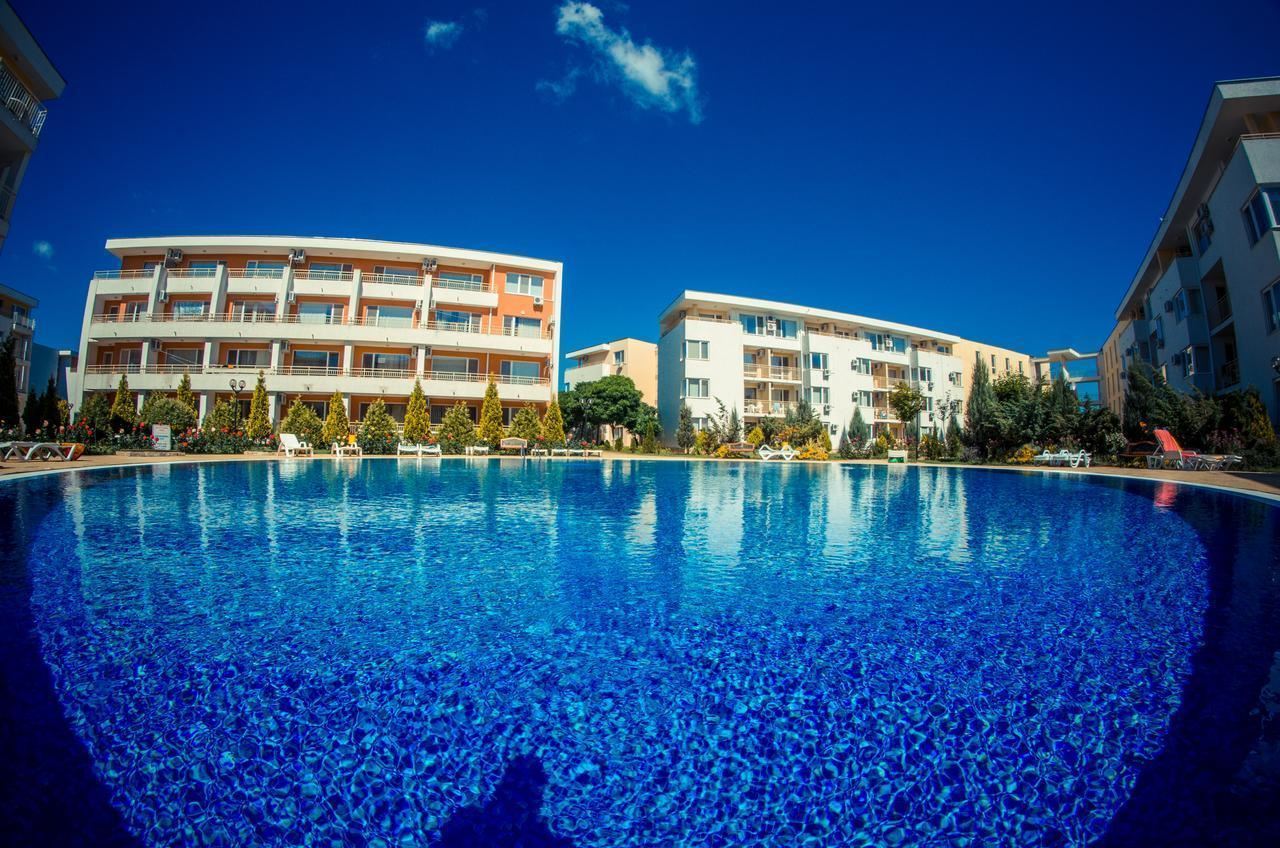 Apartment in a complex with a wide range of services