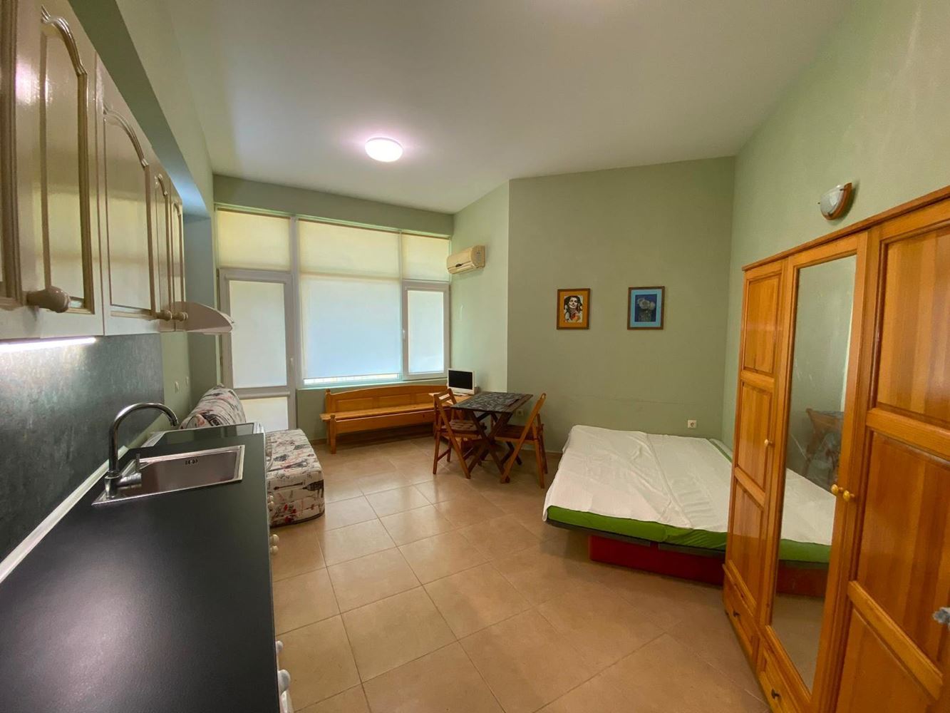 Bright and cosy studio on the first line to the sea – only 50 m from the beach