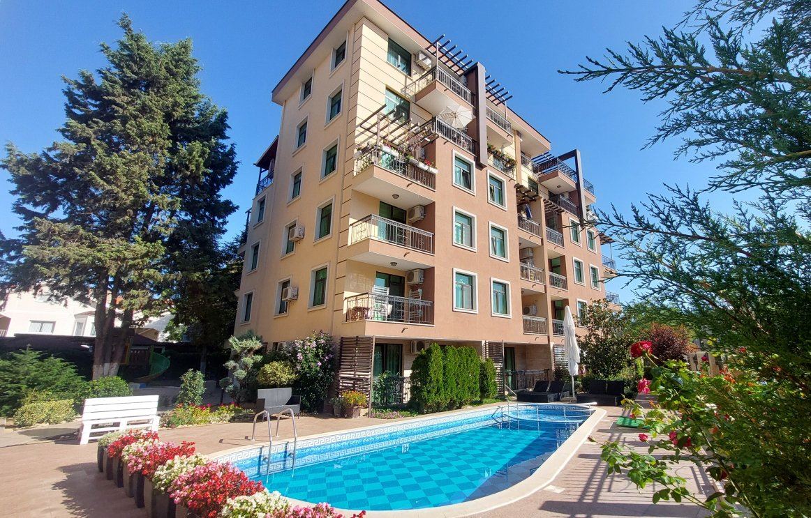 Bright One-Bedroom Apartment in a Complex in Ravda – Close to the Sea and Central Infrastructure