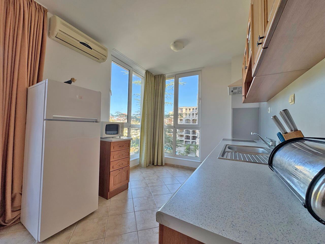 Furnished Apartment with Pool View in a Peaceful Green Area in Sunny Beach