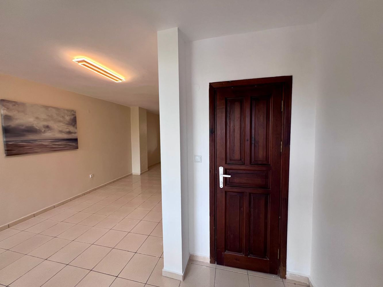 First-line sea property in Ravda – two-bedroom maisonette with sea view and private parking space