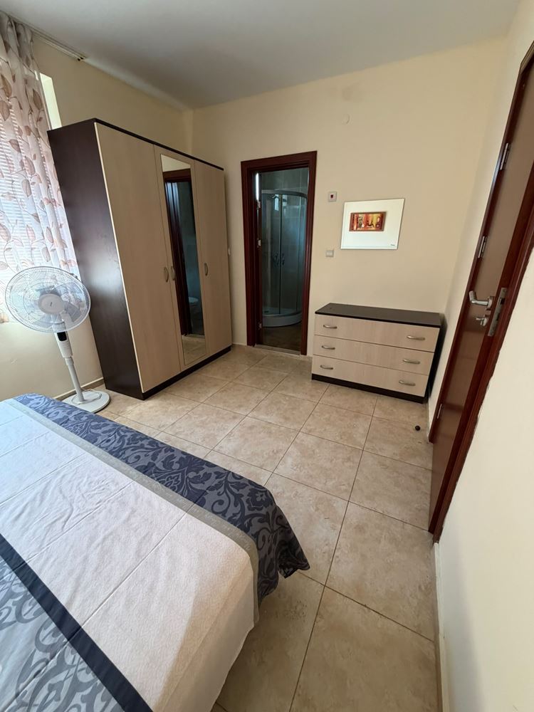 Ready-to-live-in apartment with two bedrooms in a nice complex in Nessebar