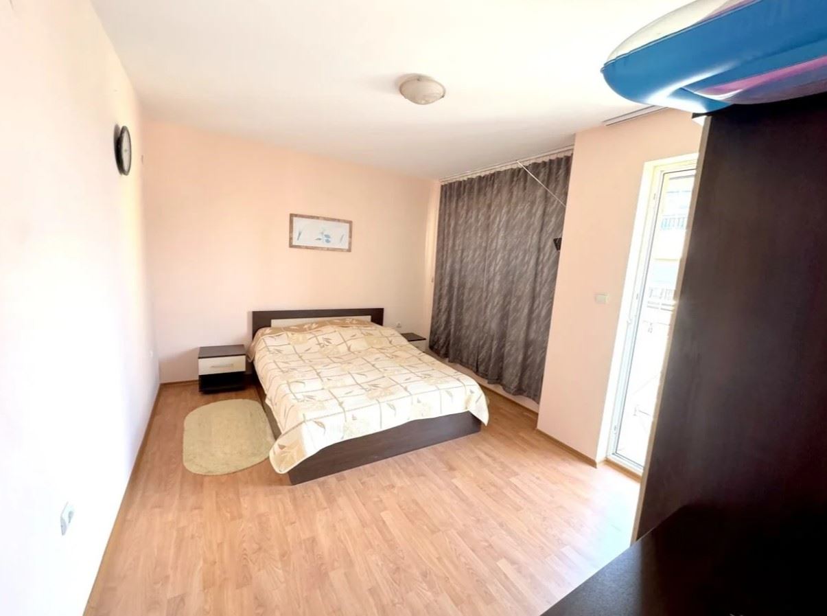 Spacious One-Bedroom Apartment 200 Meters from the Sea in Ravda – Comfortable Home by the Coast