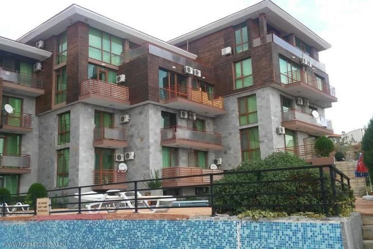 Spacious Property with Potential for a Multi-Room Apartment – No Maintenance Fee, Close to Sunny Beach