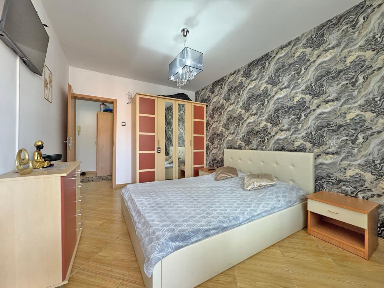 Stylish one-bedroom apartment with pool view in Sunny Beach Resort