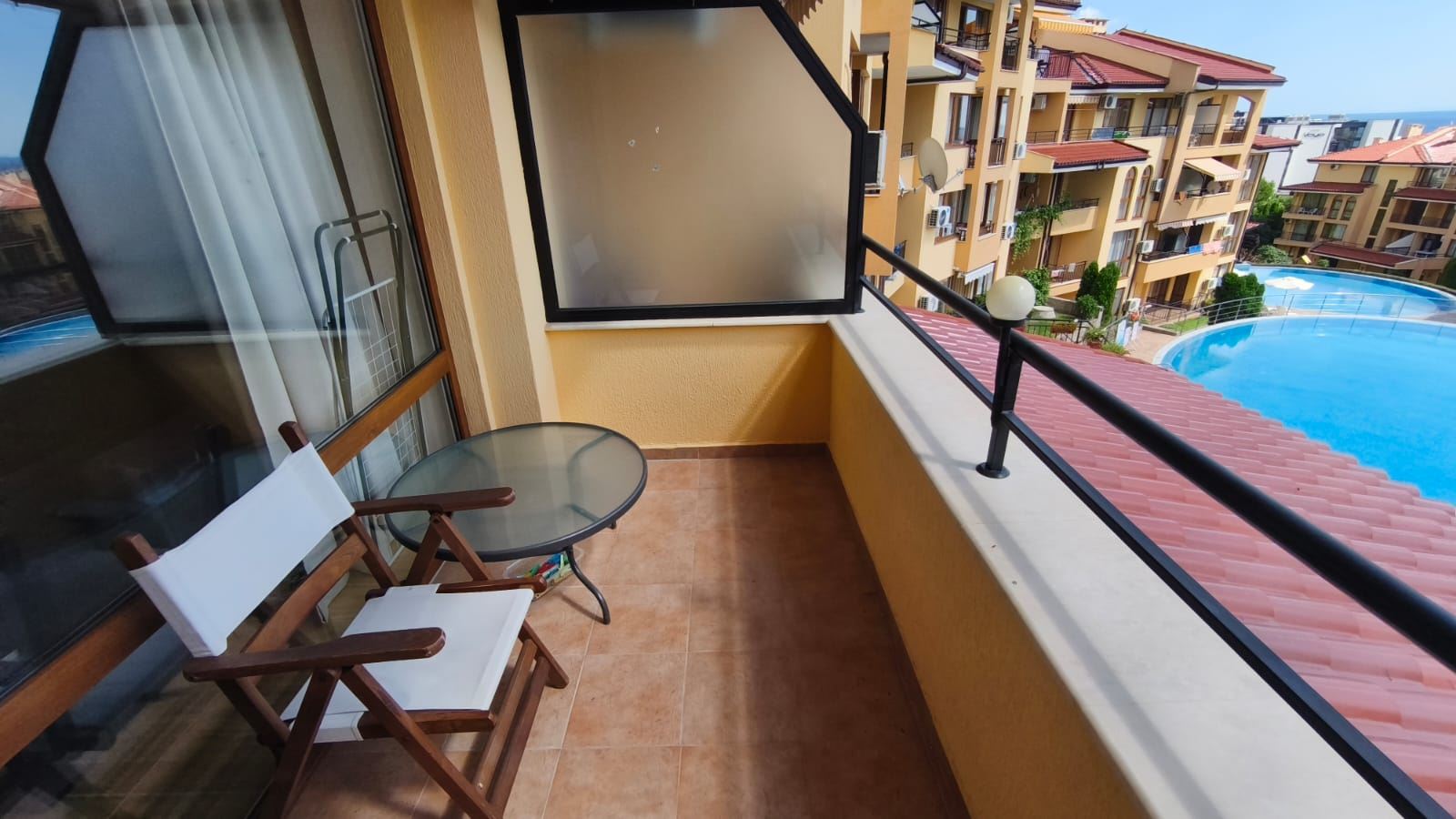 Spacious Two-Bedroom Apartment with Sea View in Sveti Vlas, 200 Meters from the Beach
