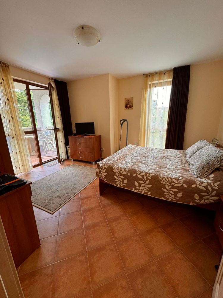 Spacious One-Bedroom Apartment in a Year-Round Complex – Excellent Choice for Living and Investment