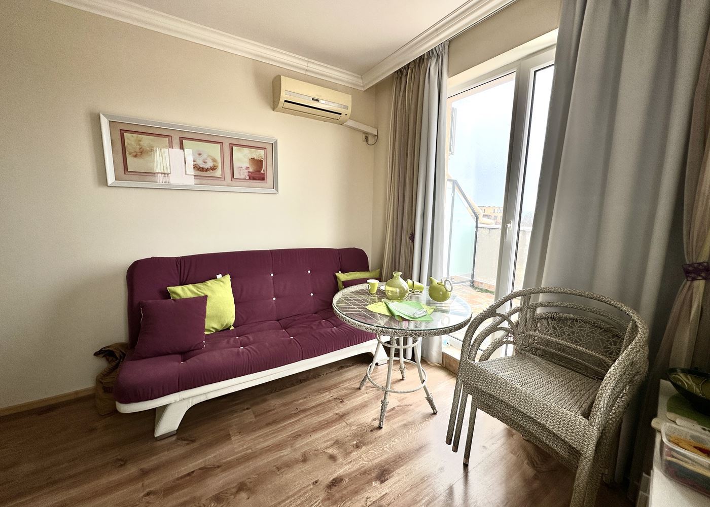 Spacious Two-Bedroom Apartment with Sea Panorama in Ravda