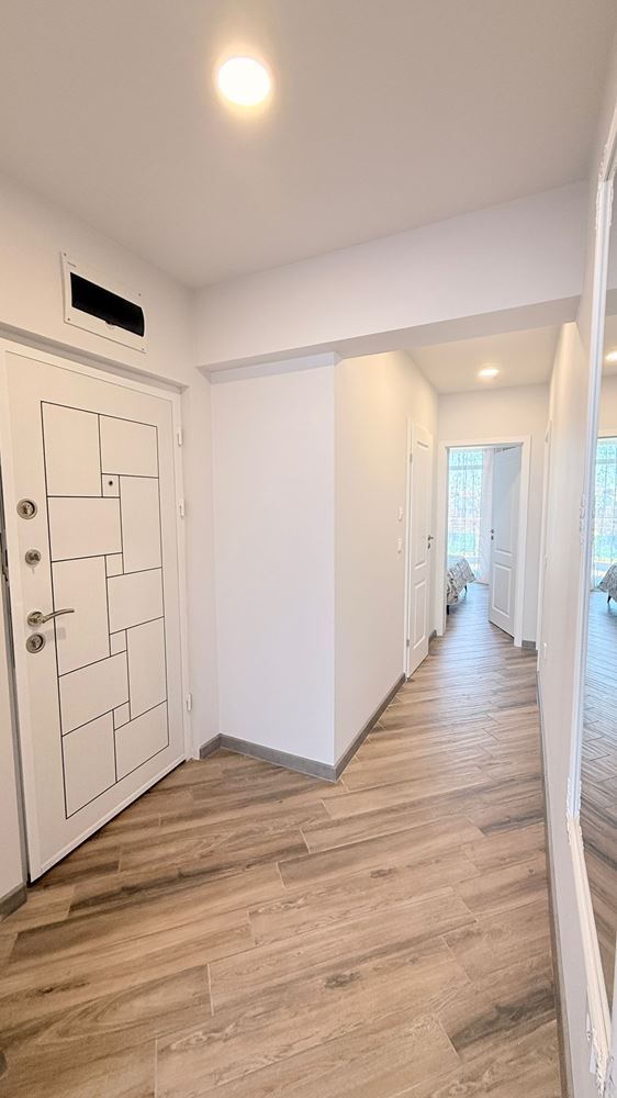 Luxury three-bedroom apartment on the first line in Ravda – space, prestige, and breathtaking sea panorama