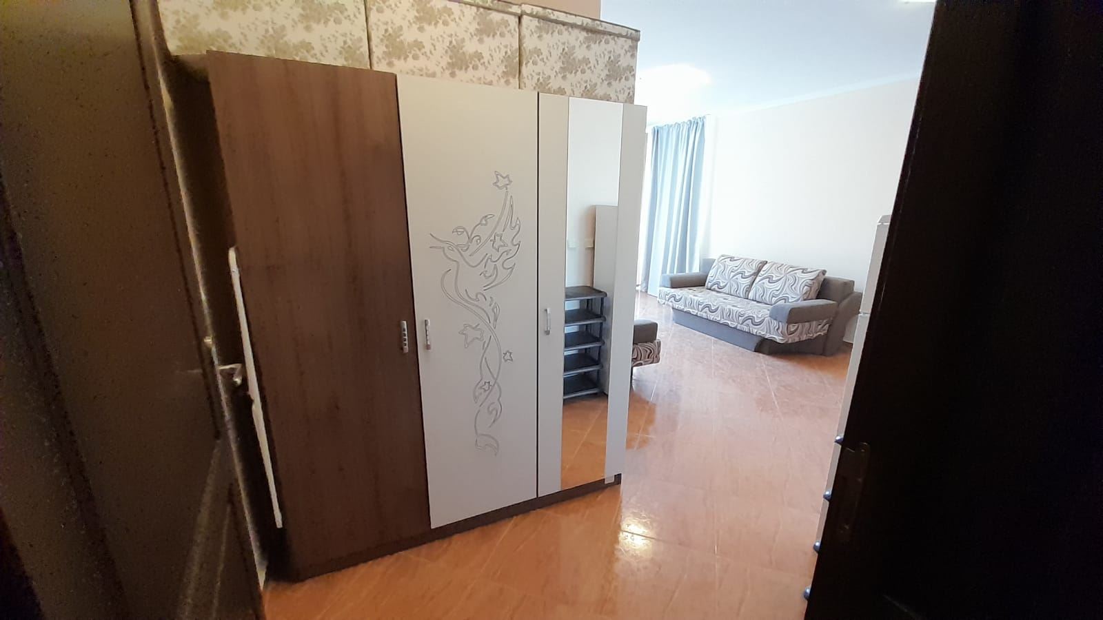 Large studio with sea views