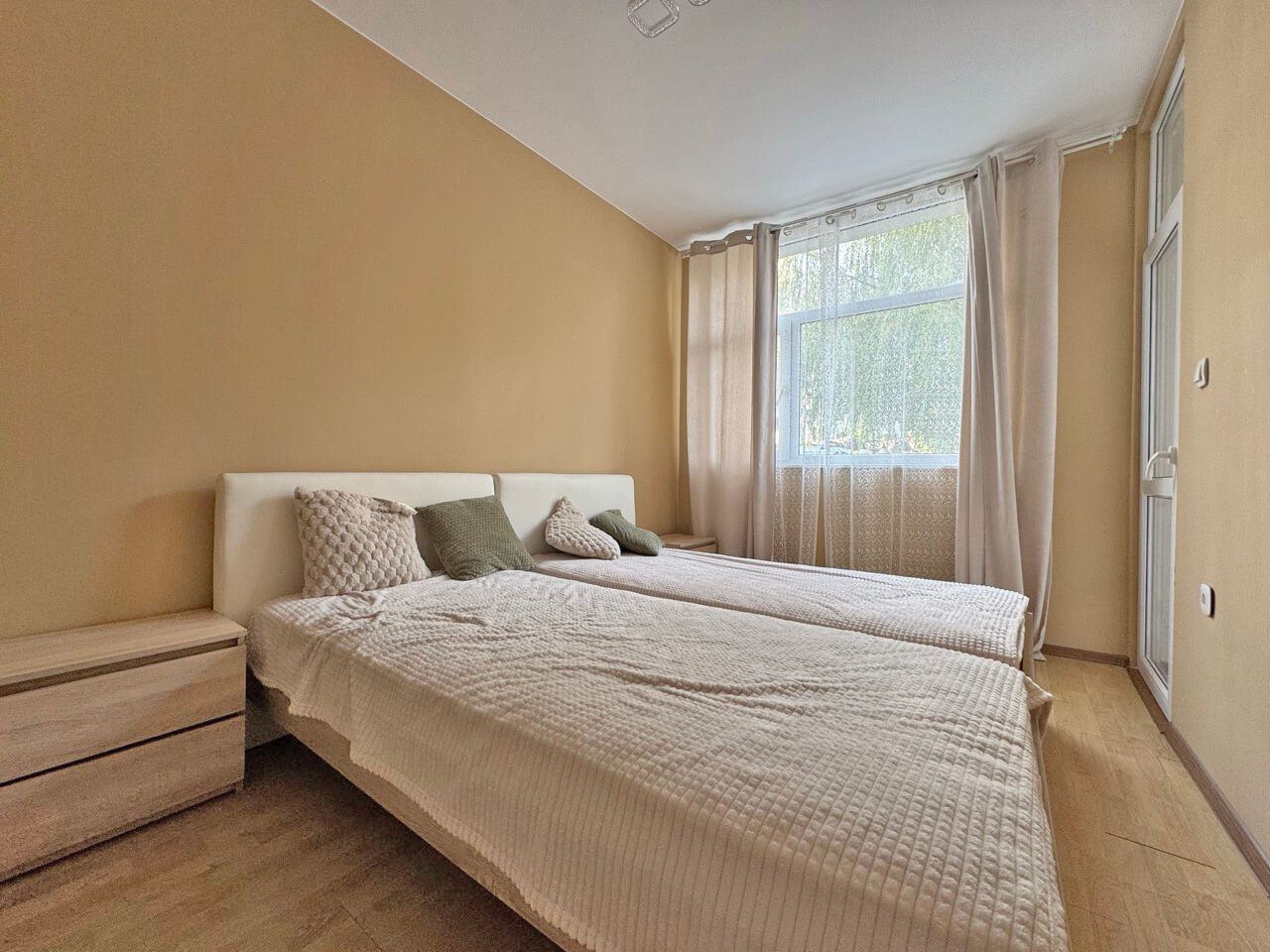Spacious two-bedroom apartment with pool view in Sunny Beach