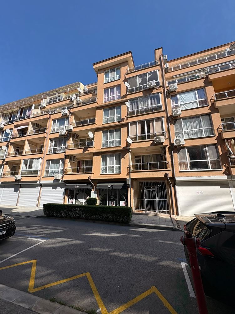 Furnished Studio 200 Metres from the Sea in Pomorie – Excellent Location and Comfort