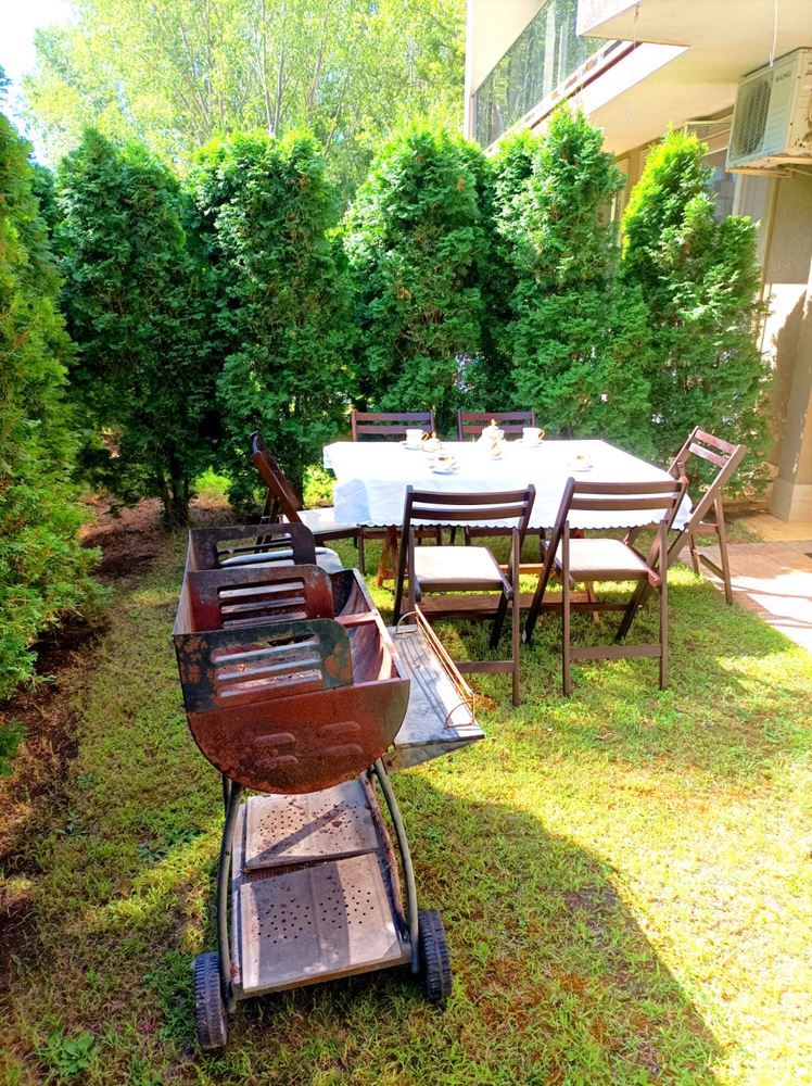 One-bedroom apartment with a private garden in Sunny Beach – your green oasis by the sea