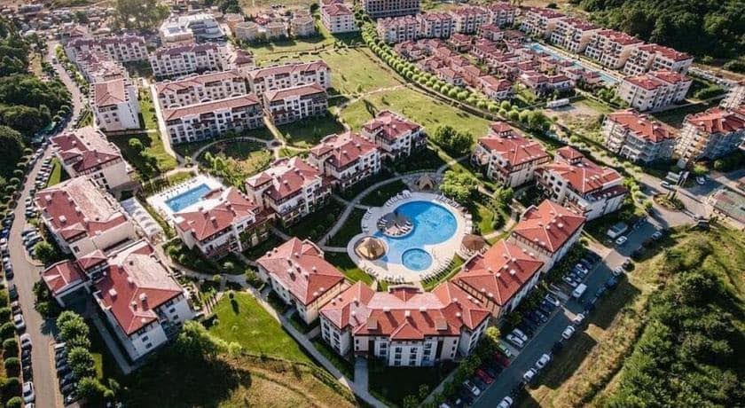 One-Bedroom Apartment with Partial Sea View in a Luxury Complex with Private Infrastructure in Sozopol