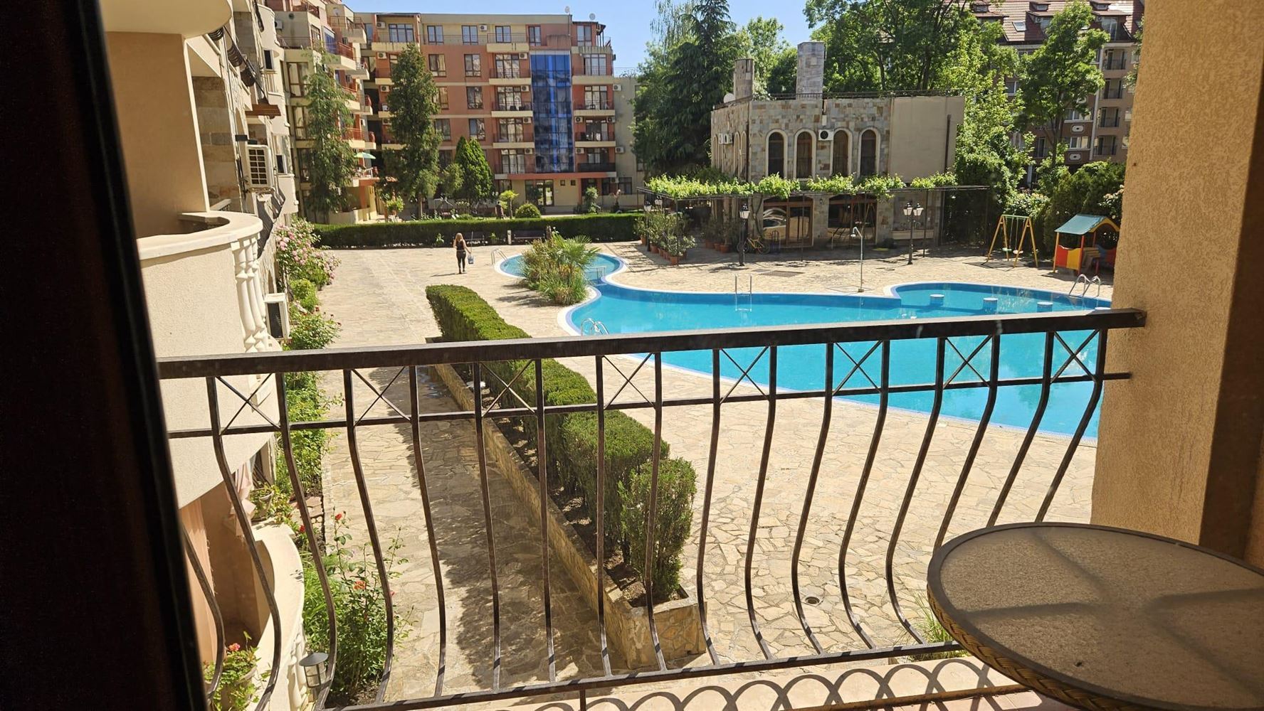 Spacious One-Bedroom Apartment with Pool View in a Modern Complex in Sunny Beach