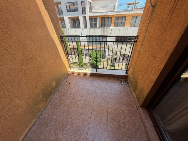 One-bedroom apartment on the first line with sea view in Aheloy