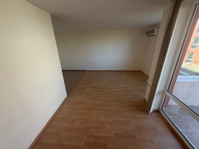 Spacious one-bedroom apartment in a green oasis in Sunny Beach – ideal for holiday and investment