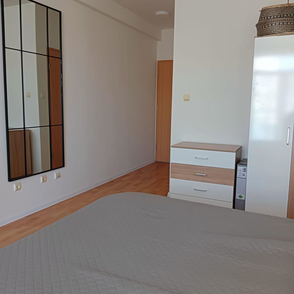 Spacious two-bedroom apartment with sea panorama in Ravda – just meters from the beach, fully furnished and with excellent investment potential