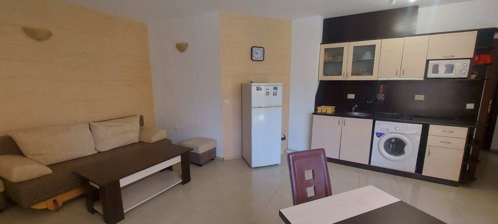 Spacious two-bedroom apartment in a modern complex in the center of Sunny Beach