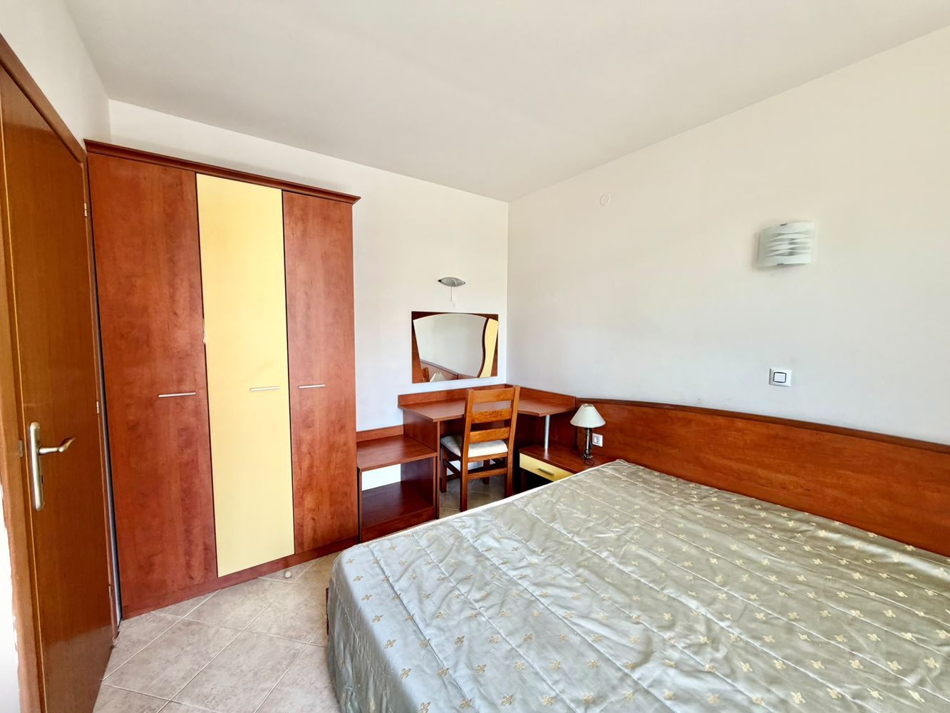 Spacious One-Bedroom Apartment with Sea View on the Second Line in Sunny Beach