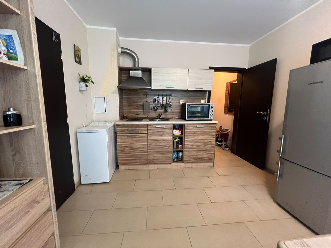 Attractive One-Bedroom Apartment Surrounded by Greenery in a Club Complex in Sunny Beach