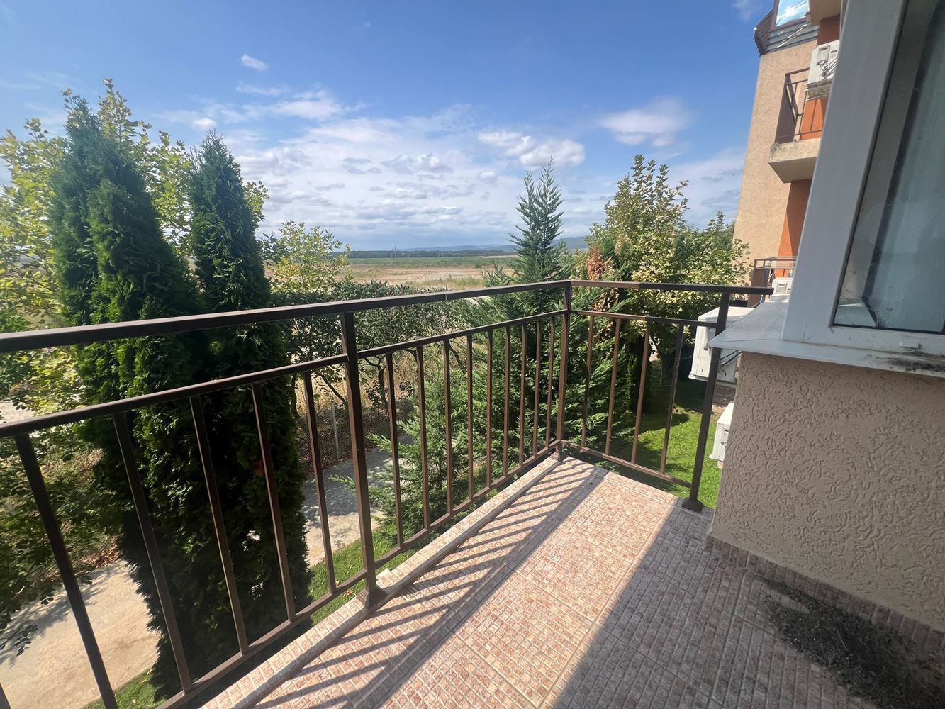 Small One-Bedroom Apartment in a Green and Peaceful Complex in Sunny Beach