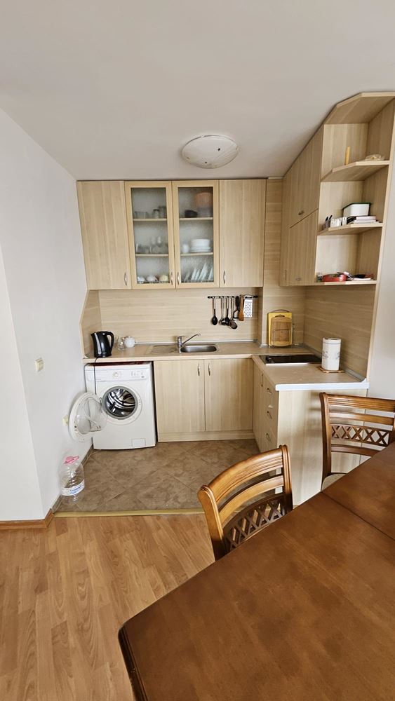 Three-room apartment with sea view only 50 meters from the beach in Byala – no maintenance fee