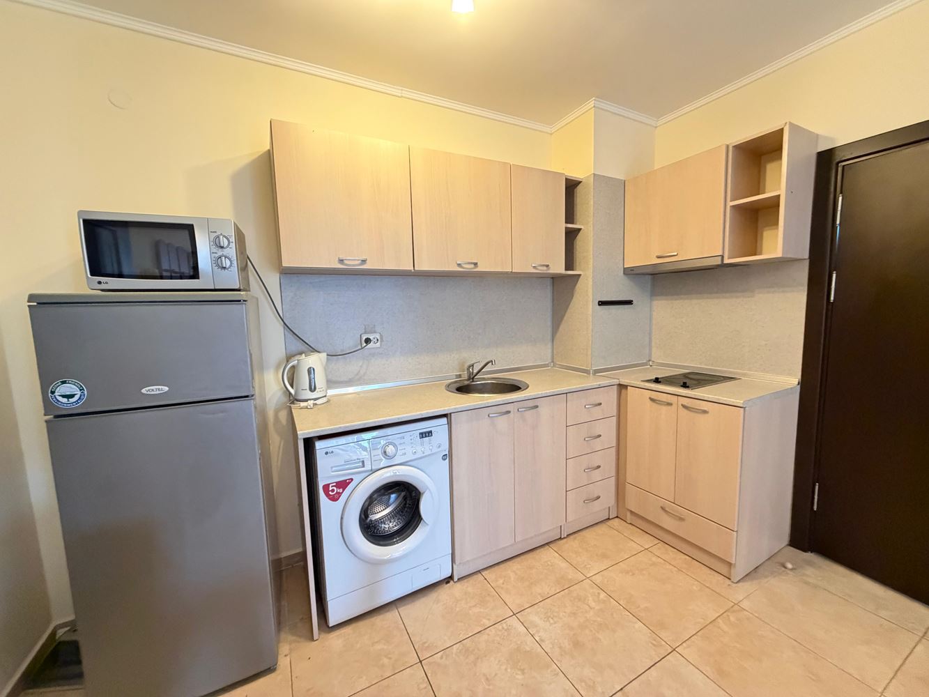 Apartment with two bedrooms and pool view in Nessebar – space, comfort and excellent location just 300 meters from the sea