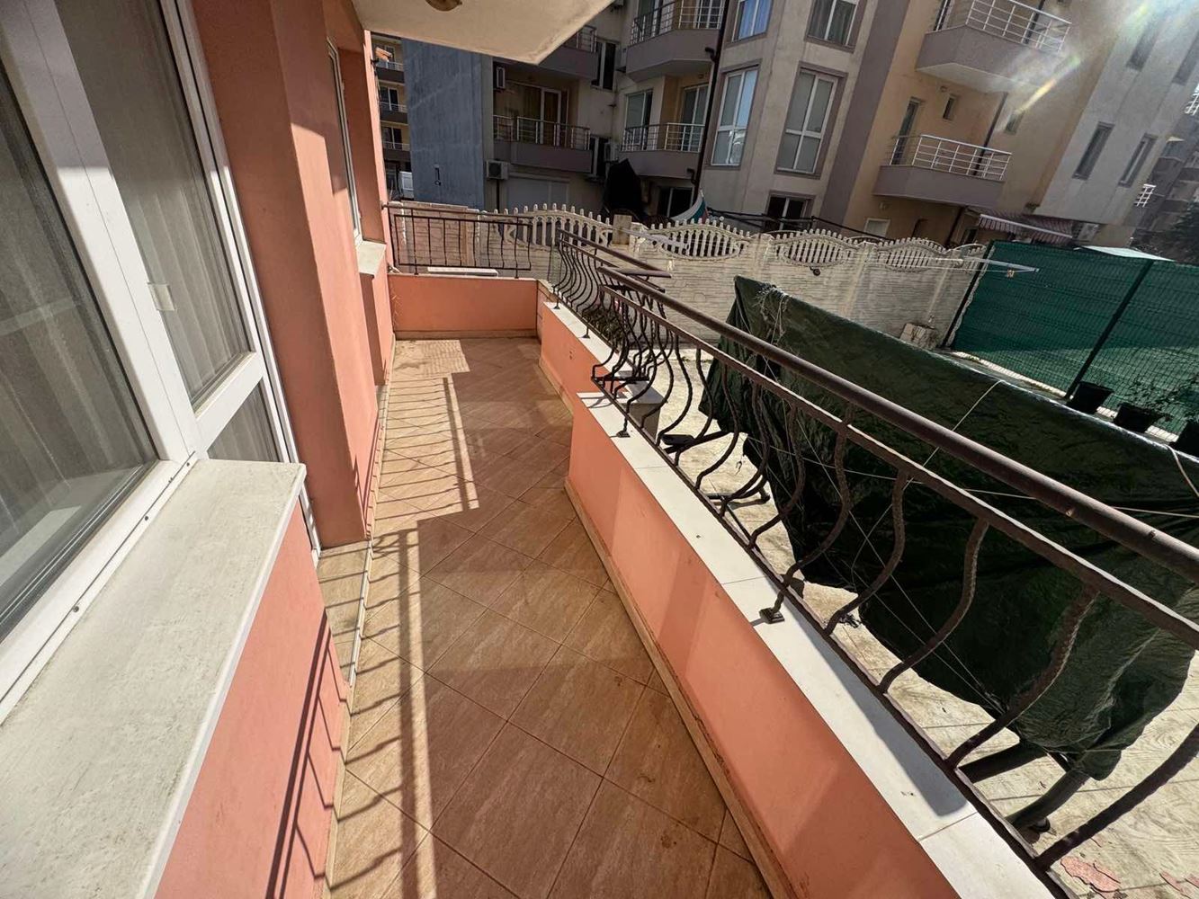 Ground-floor one-bedroom apartment in the Old Town of Pomorie – close to the sea