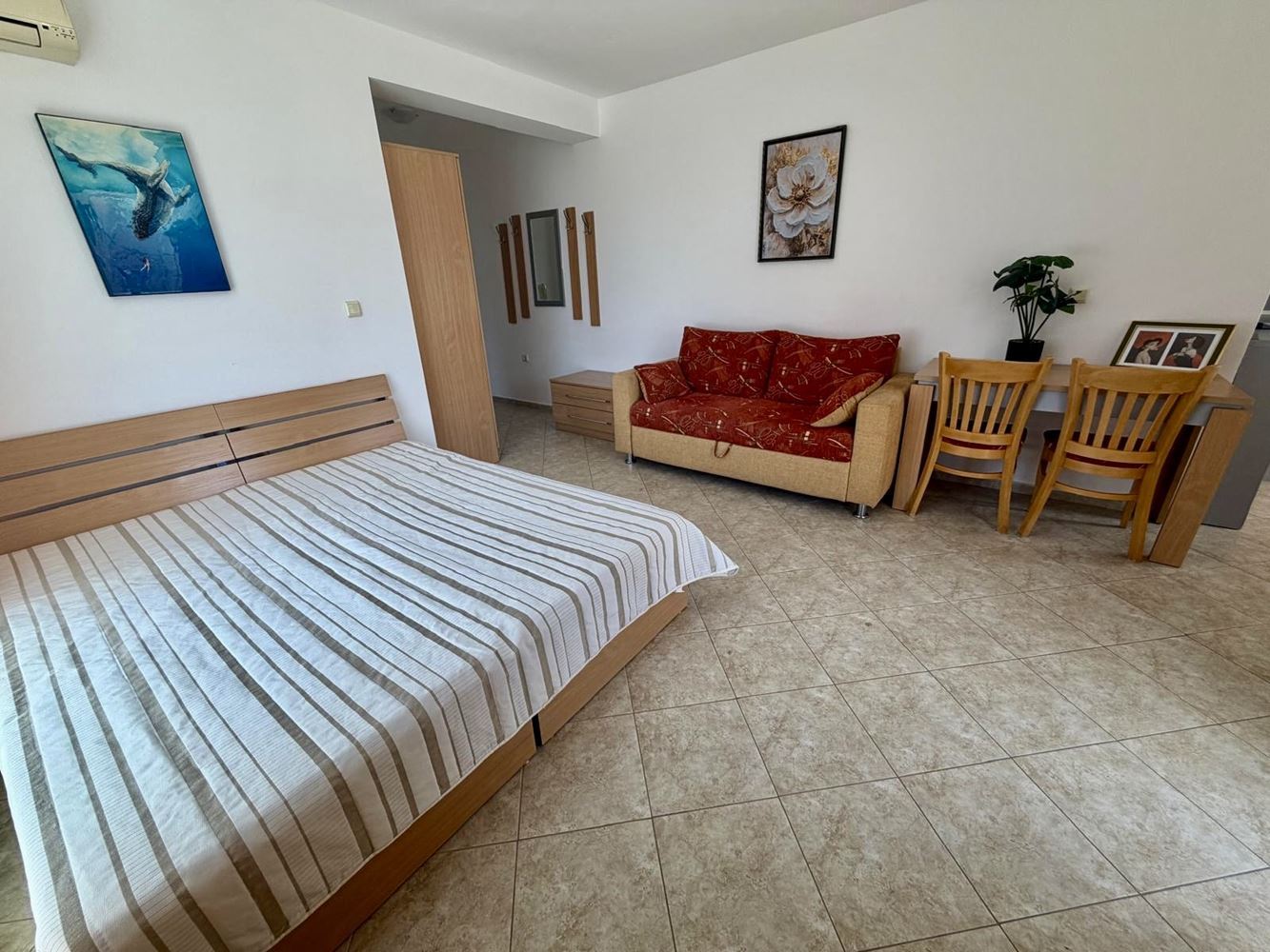 Spacious and fully furnished studio in a modern complex in Sunny Beach – an excellent property for living, holidays, and investment