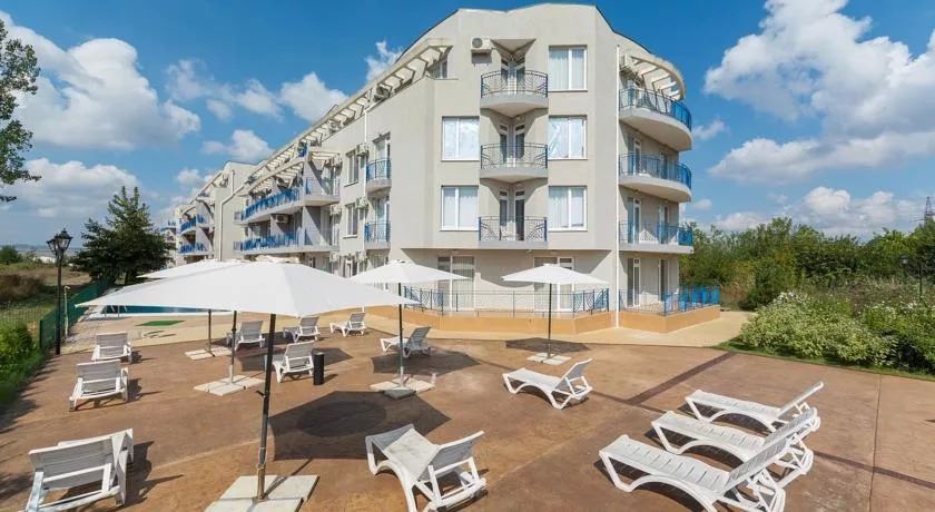 Cozy Studio Near Cacao Beach – Peace, Greenery and a Wonderful Place by the Sea