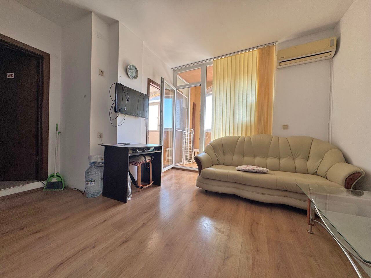 Your seaside home in Sunny Beach – cozy one-bedroom apartment with a swimming pool and amenities for the whole family
