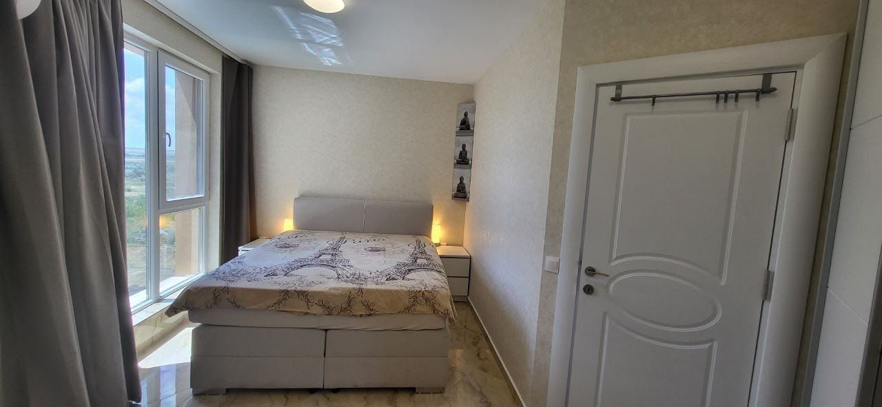 Three-room Apartment with a Large Panoramic Terrace in a Stylish Complex in Sunny Beach
