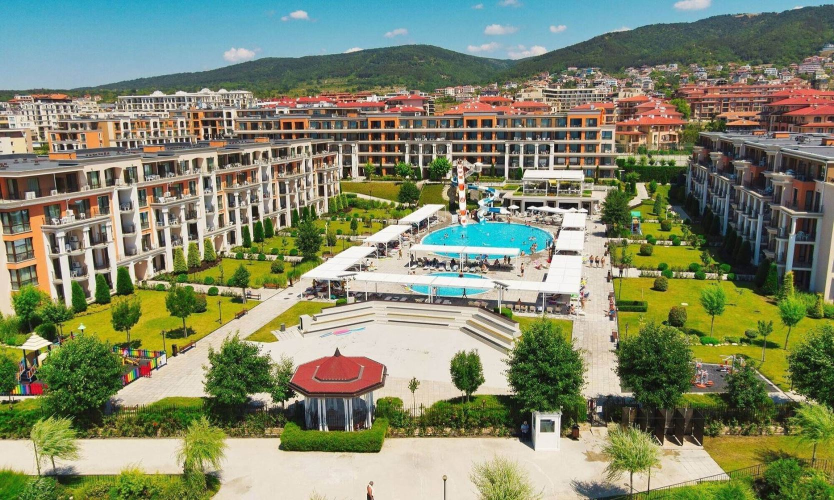 First-line studio with sea view in a luxury complex – fully furnished and ready to use