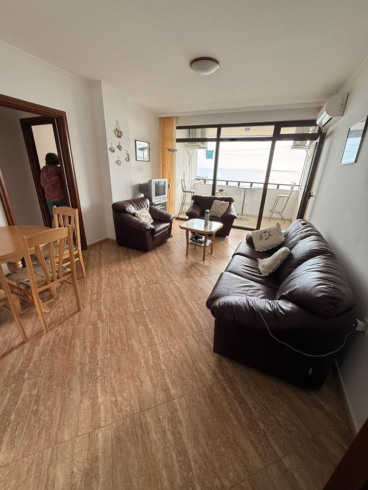 Two-bedroom apartment on the first line to the sea in Sveti Vlas – comfort, spaciousness and a unique sea view