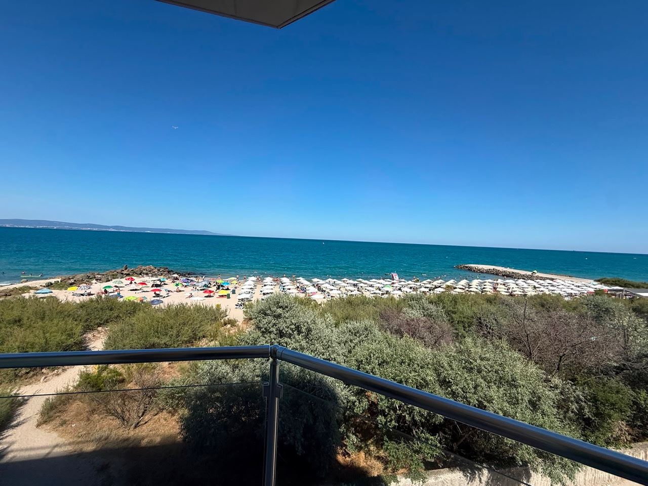 Front Sea View – Spacious One-Bedroom Apartment on the First Line in Pomorie
