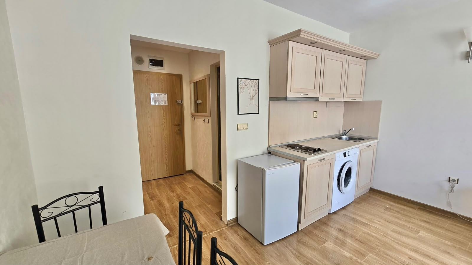 South-Facing One-Bedroom Apartment with Park View and Ready Documents for Sale in Sunny Beach
