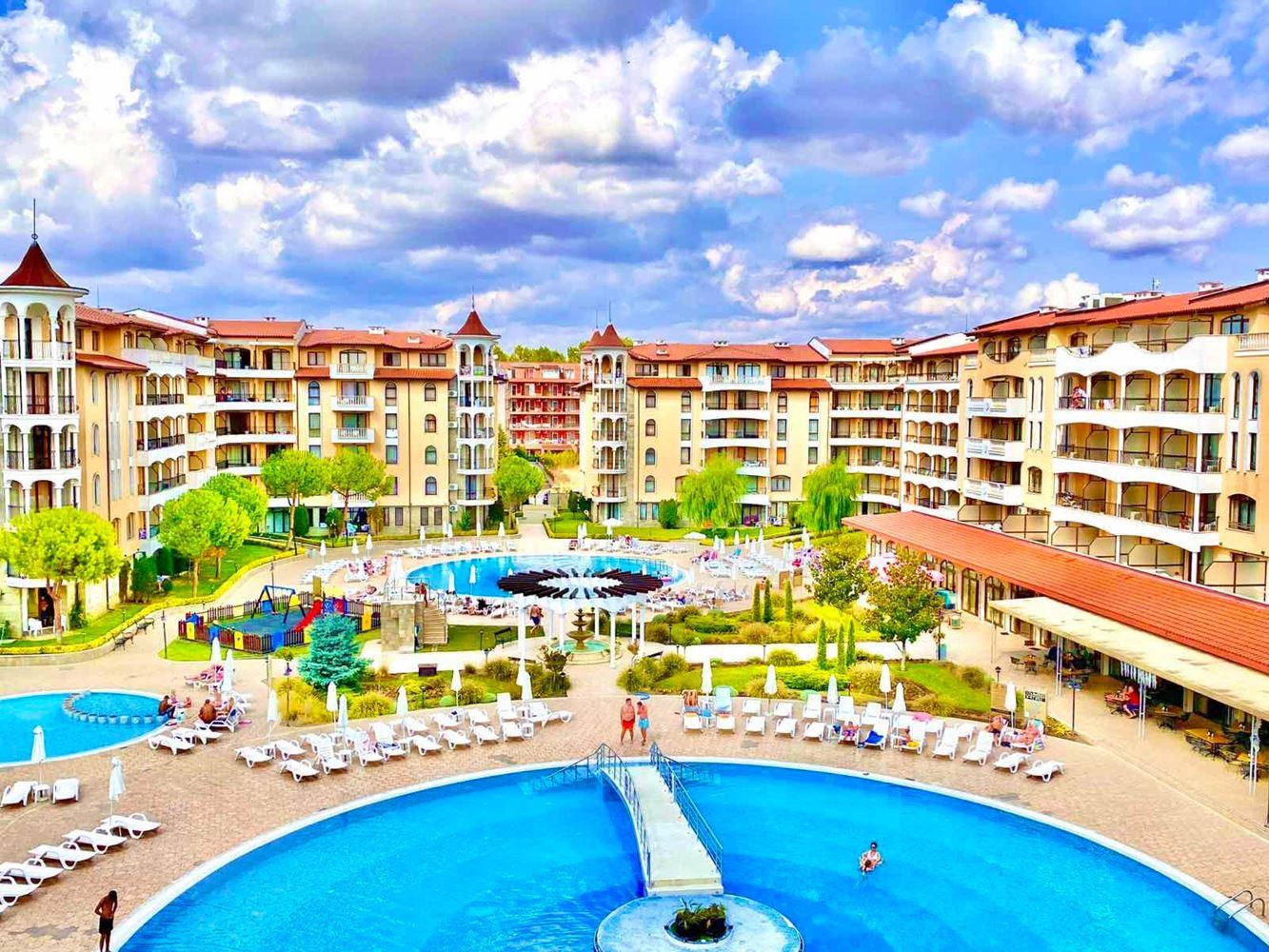 Unique One-Bedroom Apartment with Balcony and Pool View in a Prestigious Complex in Sunny Beach