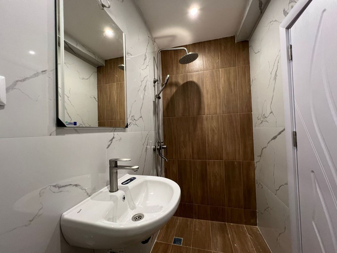 Luxury One-Bedroom Apartment 50 Meters from the Beach in Sozopol – No Maintenance Fee