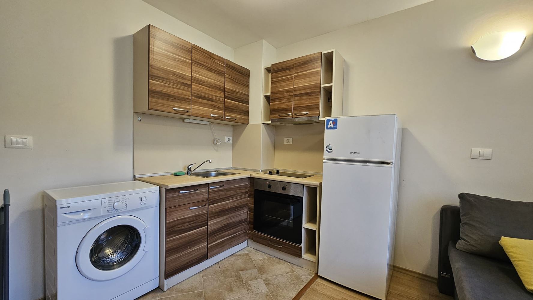 Seafront property – cozy one-bedroom apartment in Sveti Vlas