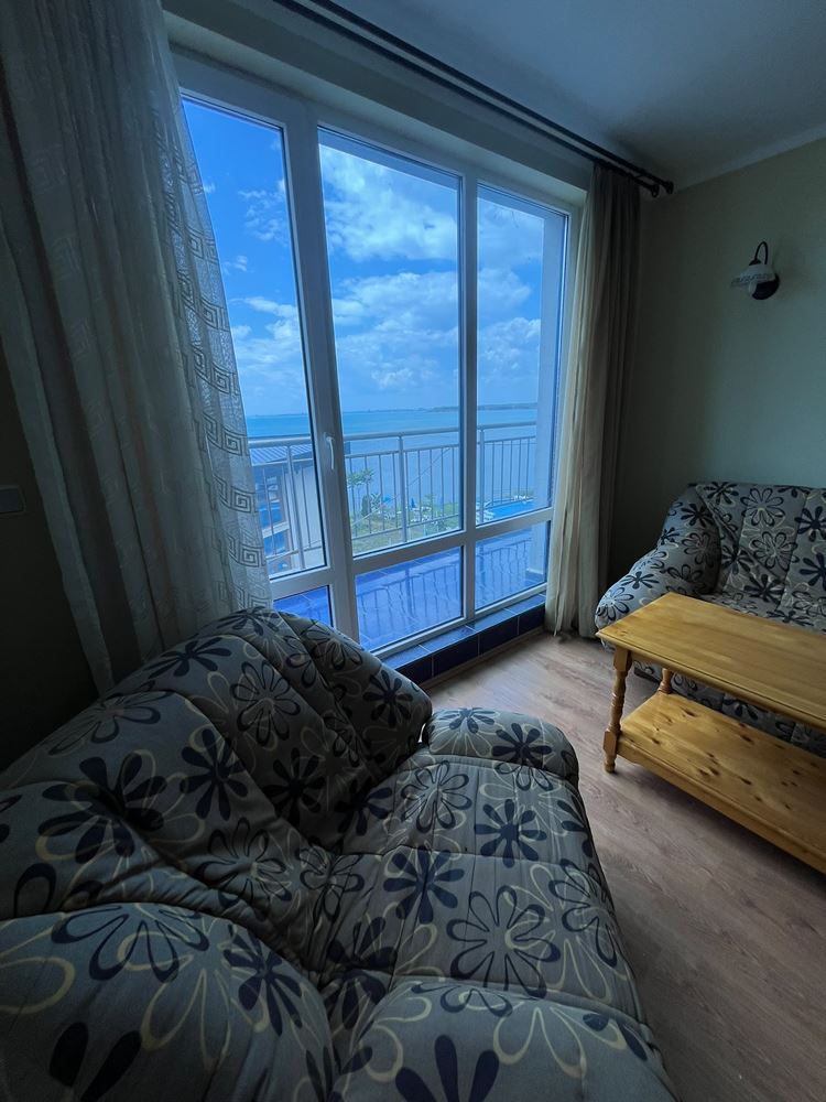 Apartment with two bedrooms on the first line in Pomorie with an impressive sea panorama