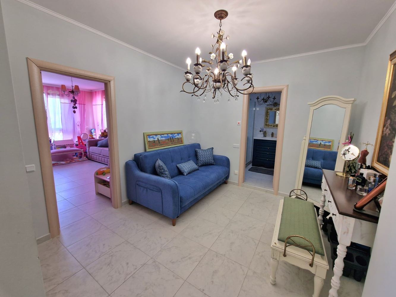 Exclusive apartment with three bedrooms – ultimate living standard and discreet luxury