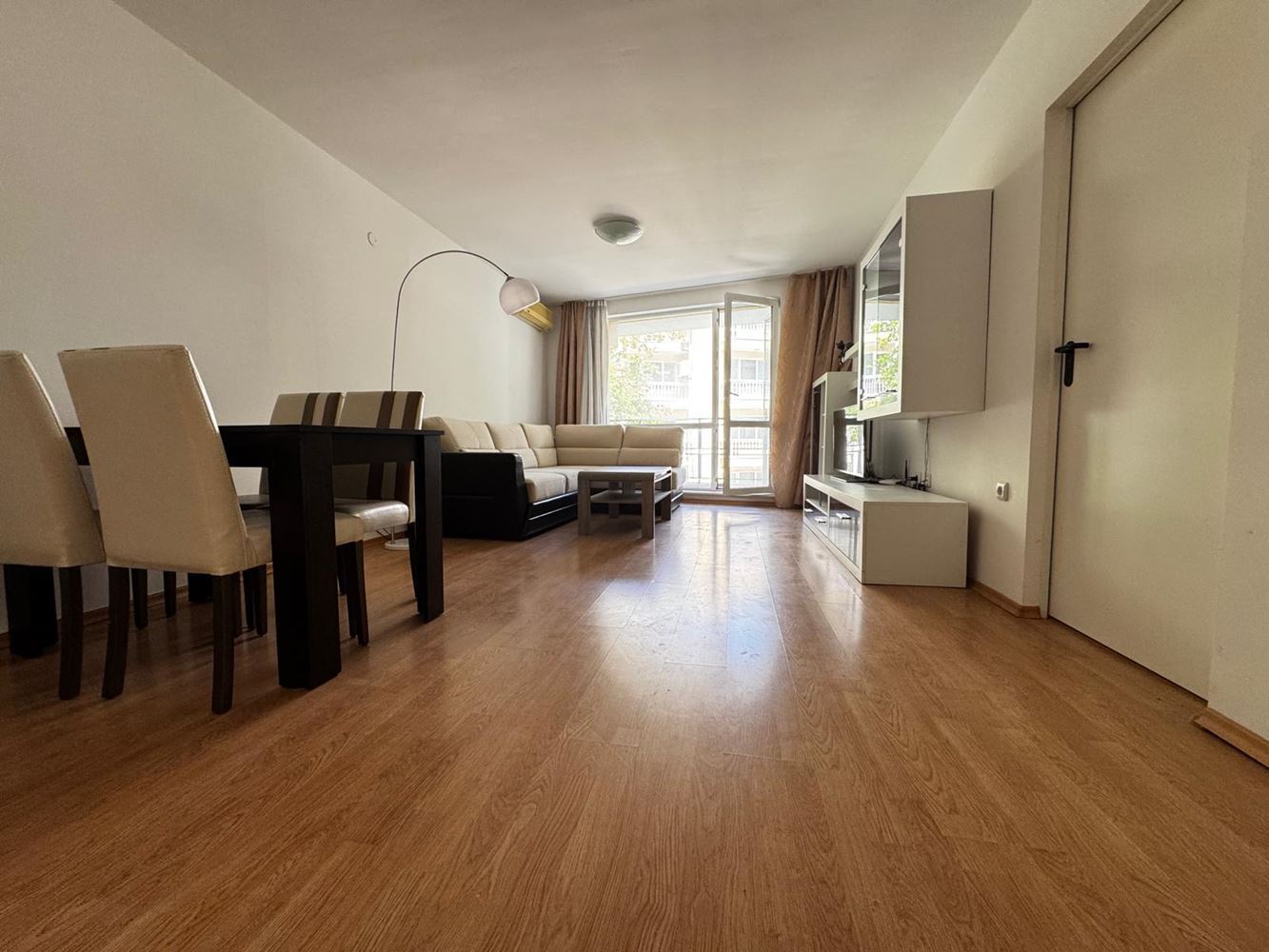 Spacious one-bedroom apartment in Pomorie – with a large terrace and excellent investment potential