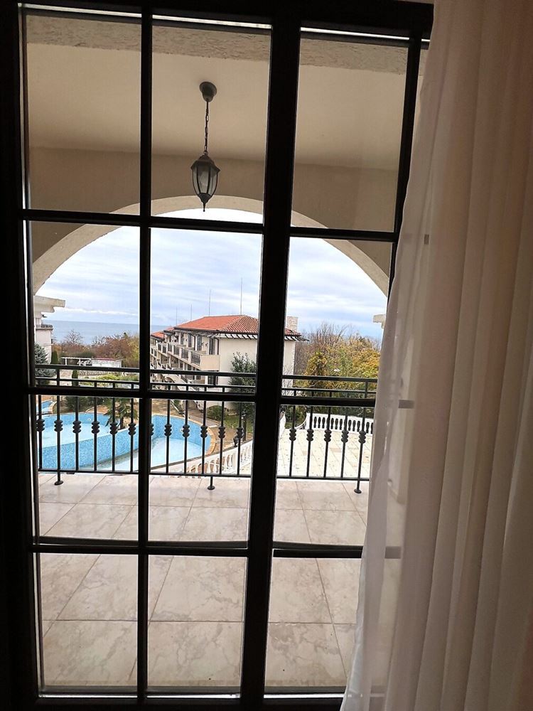 Unique Two-Bedroom Apartment with Panoramic Sea and Pool Views on the First Line in Obzor