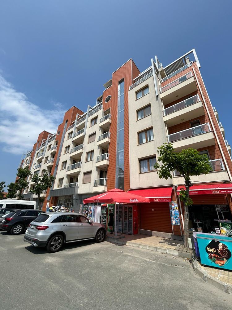 Studio next to the sea - Pomorie, complex with amenities and low monthly fees