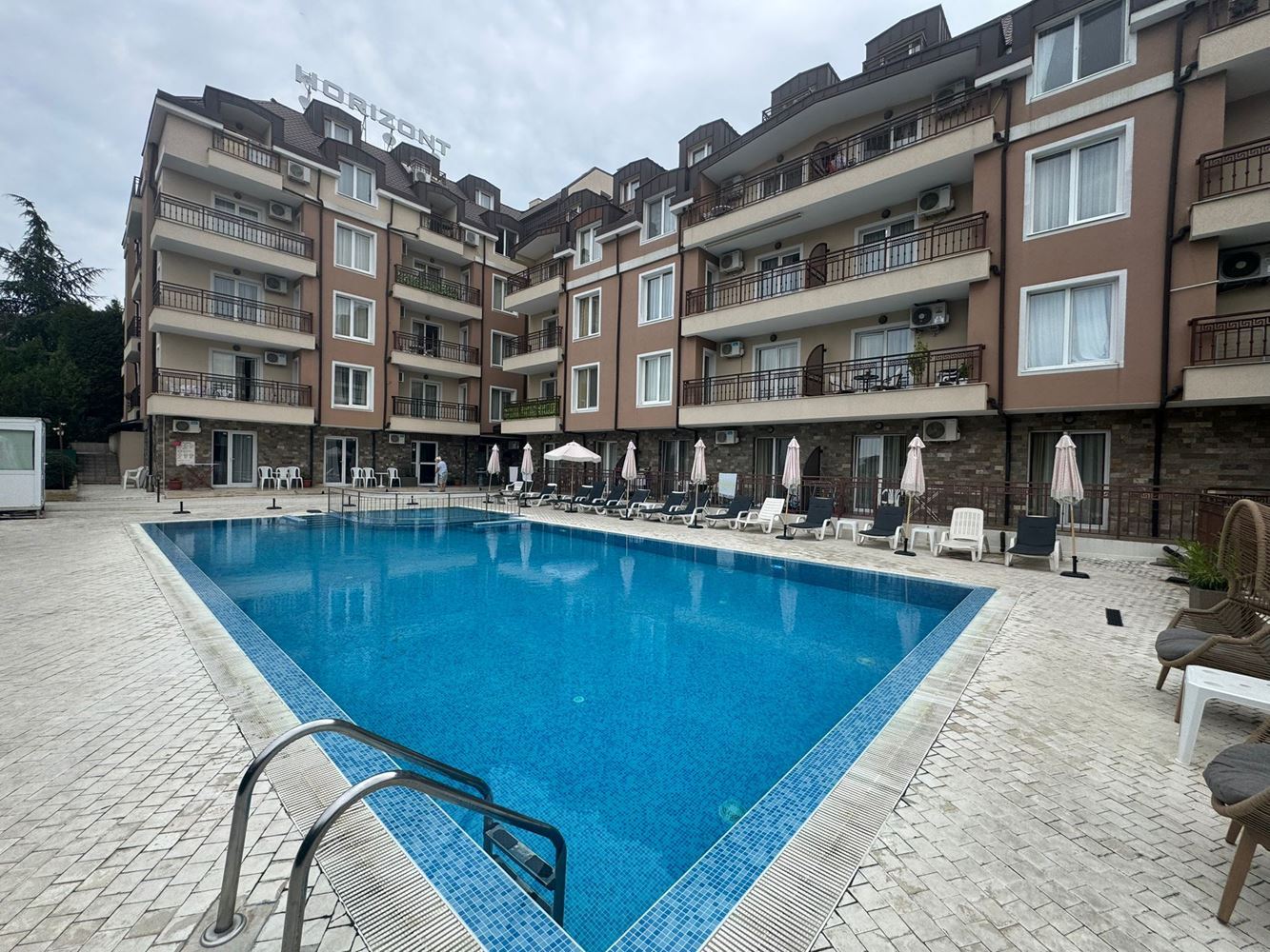 Spacious One-Bedroom Apartment in an Elegant Complex in Sunny Beach