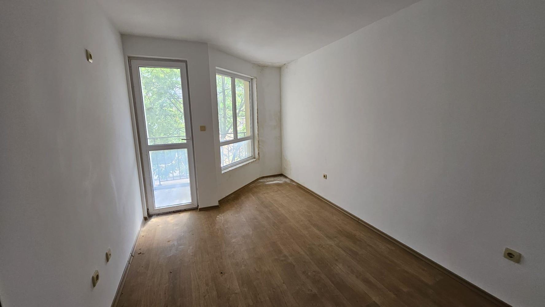 One-Bedroom Apartment with Sea View in Ahtopol – Only 50 Meters from the Beach, No Maintenance Fee